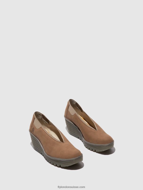 860NR627 chaussures à enfiler yoza438 Fly London sable femmes